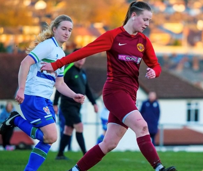 erin meharry playing a pass